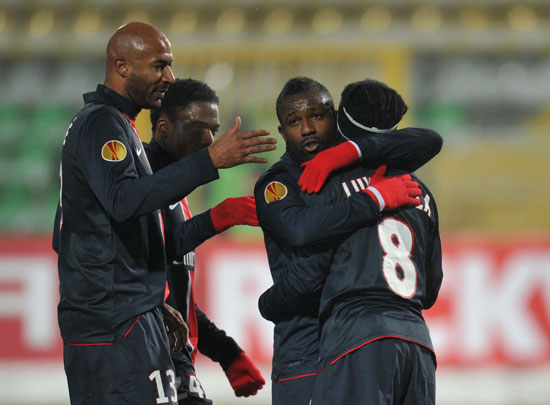 举办线上球 举办线上球