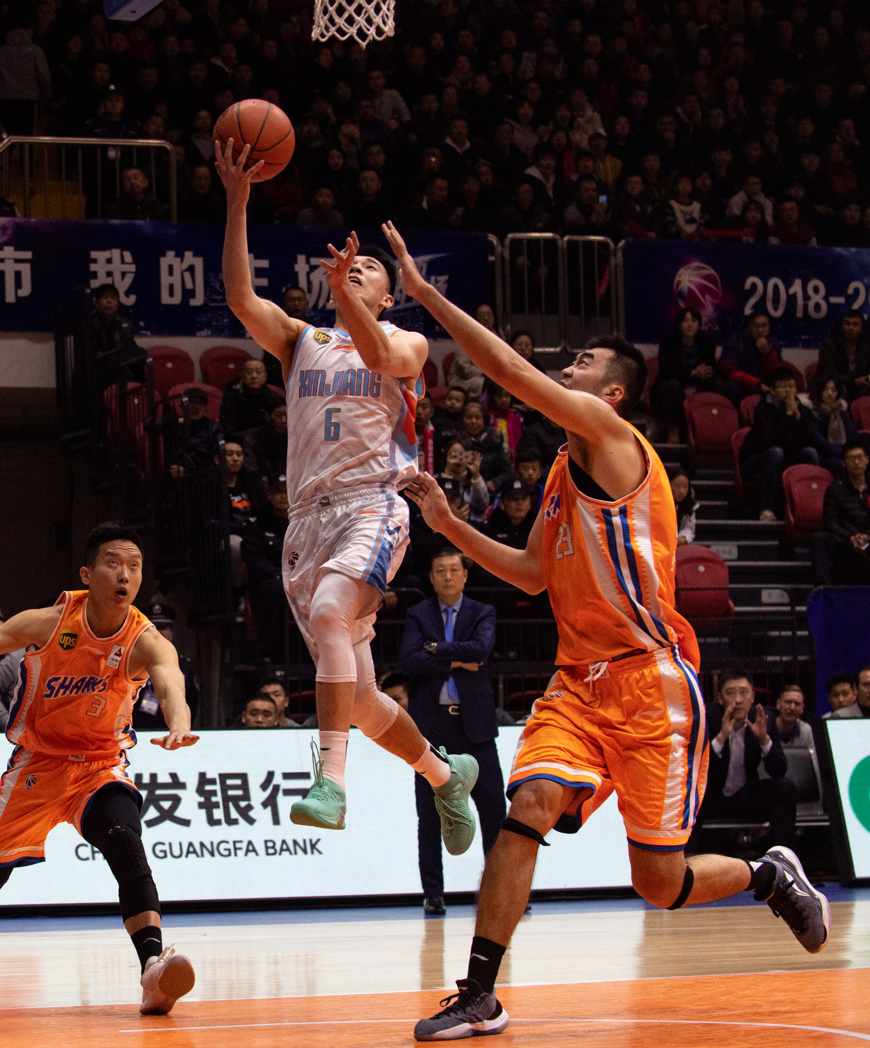 阿森纳等顶 阿森纳等顶