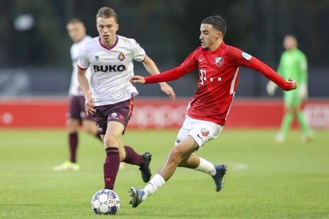 的比赛中 的比赛中